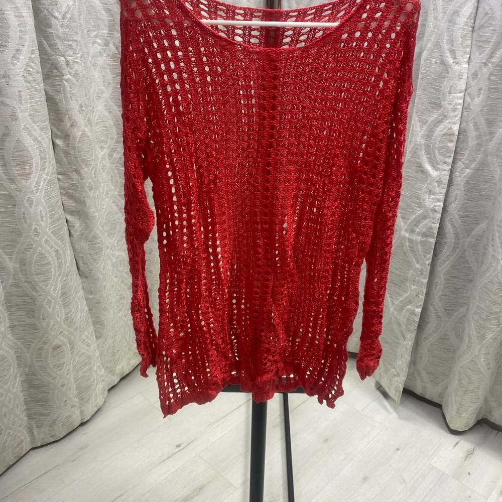 Chic Red Crochet Swim Coverup